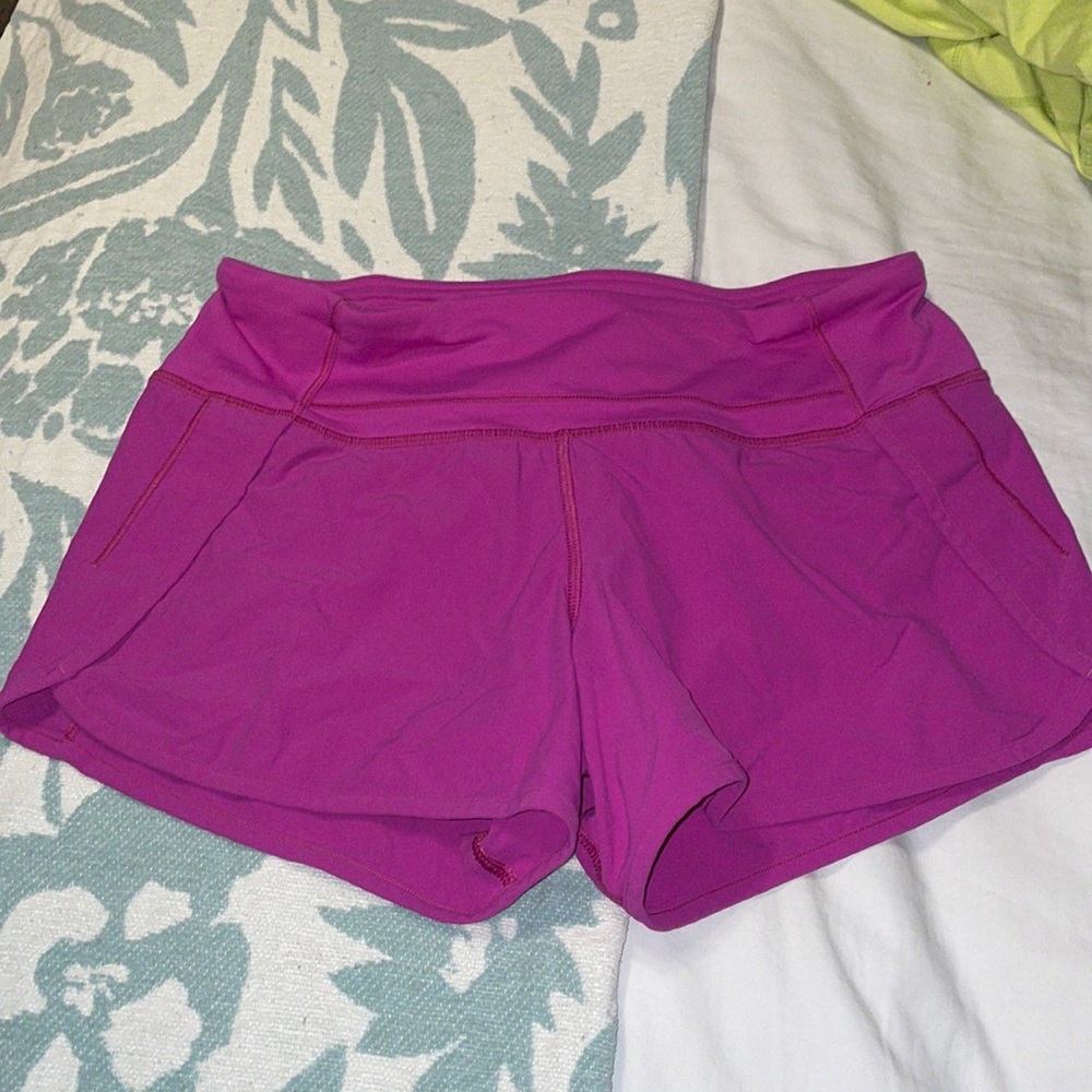 Lululemon Speed Up shorts